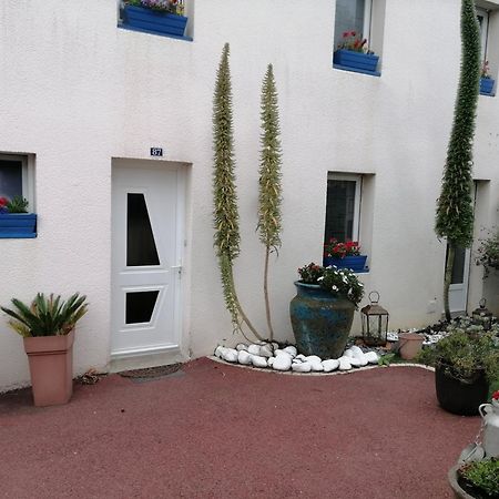 Ty Pempoul - Logement 2 Chambres - 100 M De La Plage Saint-Pol-de-Léon Extérieur photo